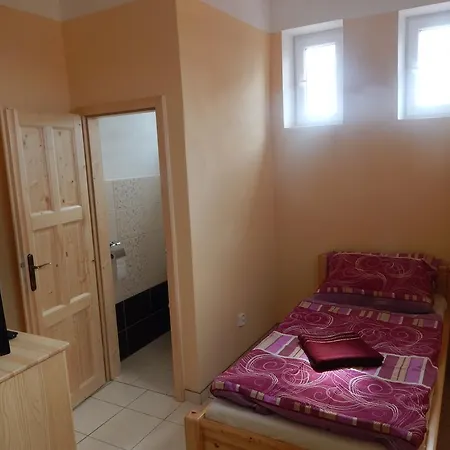بيت ضيافة Restaurace U Klary *