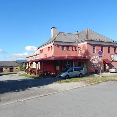 بيت ضيافة Restaurace U Klary Bludov (Sumperk)