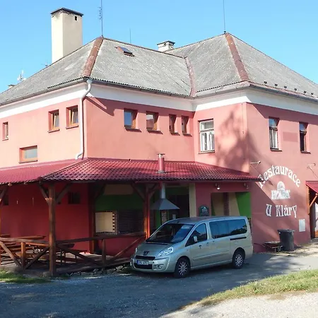 بيت ضيافة Restaurace U Klary *